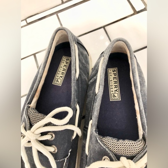 Sperry Men’s Size 9.5 Denim Blue & White Sailor Lace Loafers - Picture 2 of 5